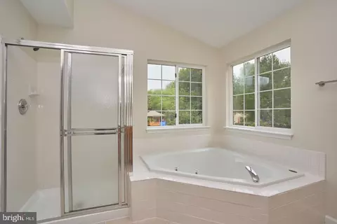 9233 Matthew Dr, Manassas Park, VA 20111 photo 22