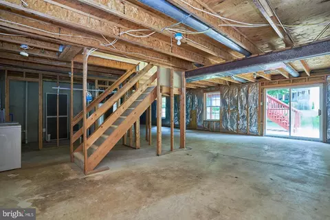 9233 Matthew Dr, Manassas Park, VA 20111 photo 31