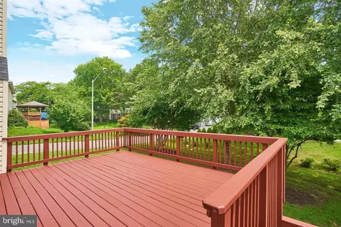 9233 Matthew Dr, Manassas Park, VA 20111 photo 13
