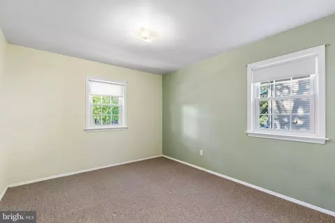 176 Cabbel Dr, Manassas Park, VA 20111 photo 13