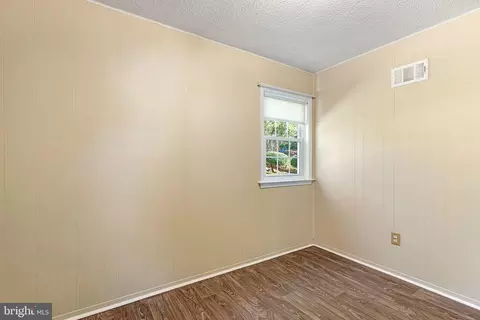 176 Cabbel Dr, Manassas Park, VA 20111 photo 20