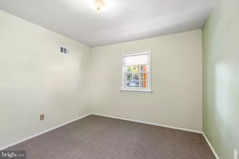 176 Cabbel Dr, Manassas Park, VA 20111 photo 14