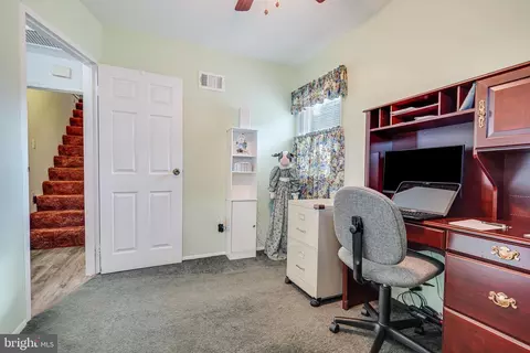 171 Manassas Dr, Manassas Park, VA 20111 photo 19