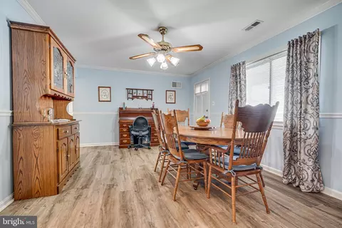 171 Manassas Dr, Manassas Park, VA 20111 photo 7