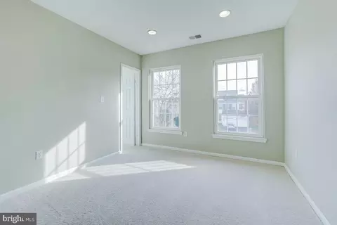 9243 Stephanie St, Manassas Park, VA 20111 photo 35