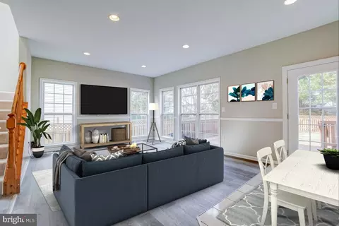 9243 Stephanie St, Manassas Park, VA 20111 photo 10