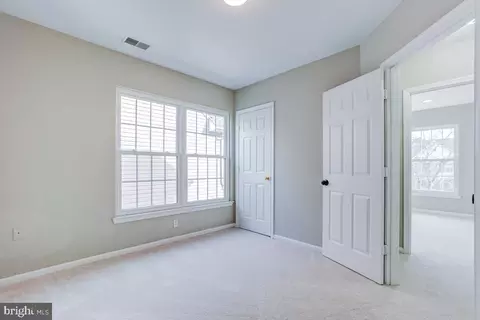 9243 Stephanie St, Manassas Park, VA 20111 photo 38