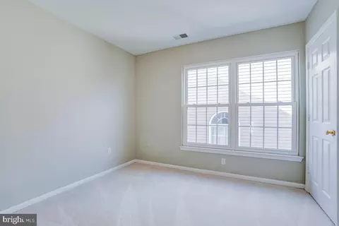 9243 Stephanie St, Manassas Park, VA 20111 photo 37