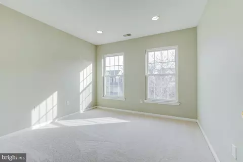 9243 Stephanie St, Manassas Park, VA 20111 photo 30
