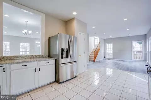 9243 Stephanie St, Manassas Park, VA 20111 photo 19