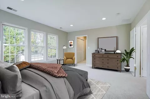 9243 Stephanie St, Manassas Park, VA 20111 photo 23