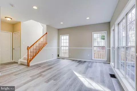 9243 Stephanie St, Manassas Park, VA 20111 photo 13
