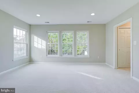 9243 Stephanie St, Manassas Park, VA 20111 photo 24