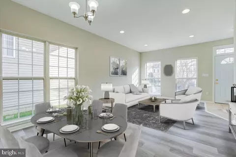 9243 Stephanie St, Manassas Park, VA 20111 photo 5