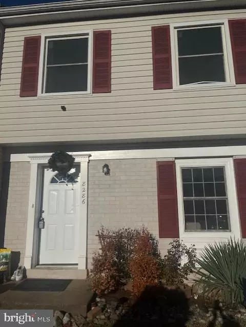 8286 White Pine Dr, Manassas Park, VA 20111 photo 13