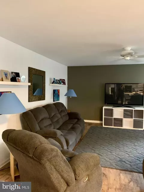9305 Steve St, Manassas Park, VA 20111 photo 8