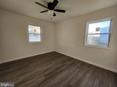 212 Cabbel Dr, Manassas Park, VA 20111 photo 9