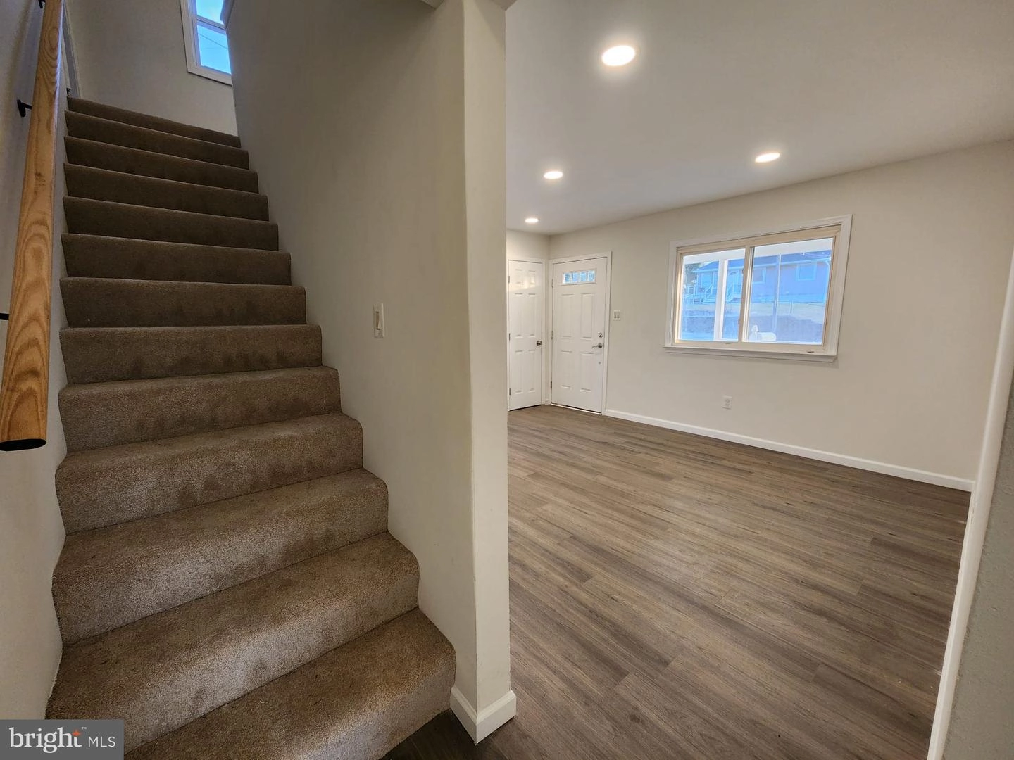 212 Cabbel Dr, Manassas Park, VA 20111 photo 24