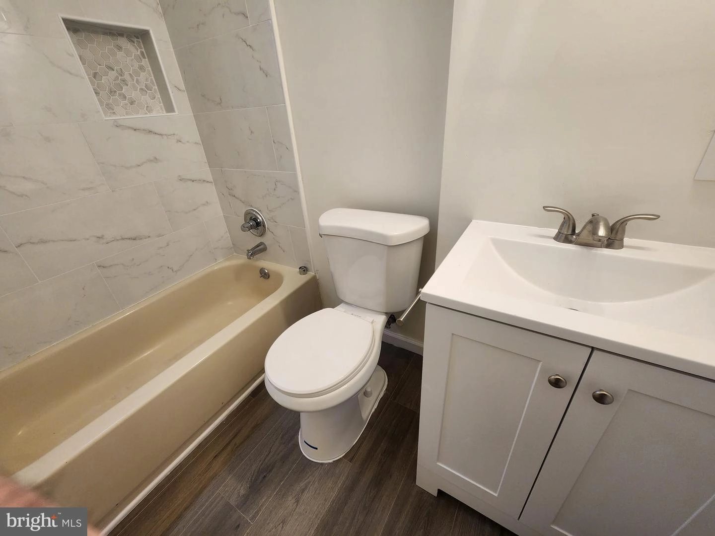 212 Cabbel Dr, Manassas Park, VA 20111 photo 16