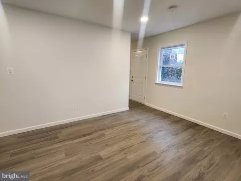 212 Cabbel Dr, Manassas Park, VA 20111 photo 12