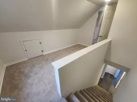 212 Cabbel Dr, Manassas Park, VA 20111 photo 18
