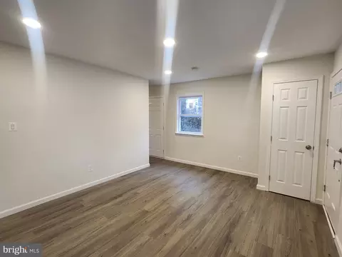 212 Cabbel Dr, Manassas Park, VA 20111 photo 14