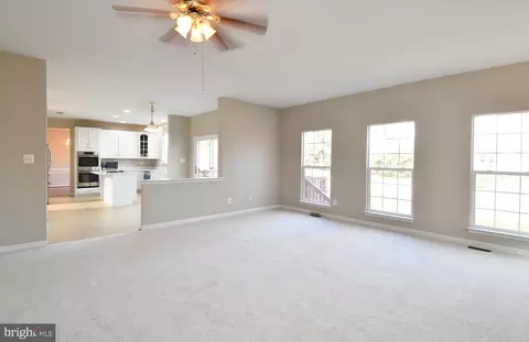 9211 William St, Manassas Park, VA 20111 photo 23