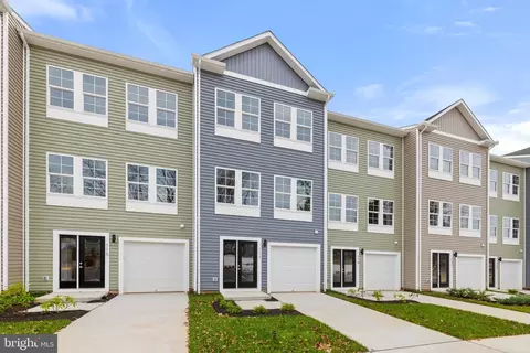 105 Sage Creek Ct, Manassas, VA 20111