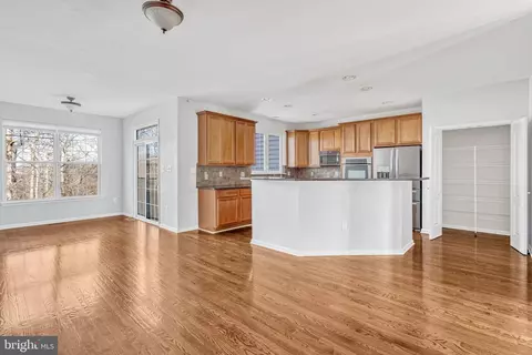 9782 Corbett Pl, Manassas Park, VA 20111 photo 19