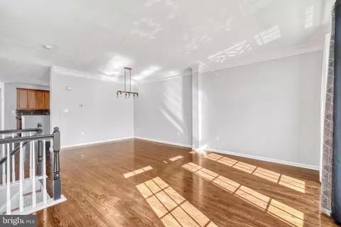 9782 Corbett Pl, Manassas Park, VA 20111 photo 13