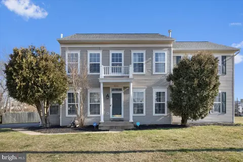 9315 Hedgeford St, Manassas Park, VA 20111