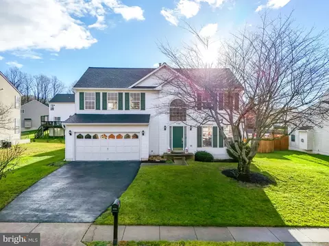Exterior - 9185 Matthew Dr, Manassas Park, VA 20111 photo 2 of 9
