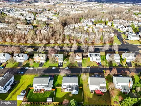 View/Area - 9185 Matthew Dr, Manassas Park, VA 20111 photo 3 of 5