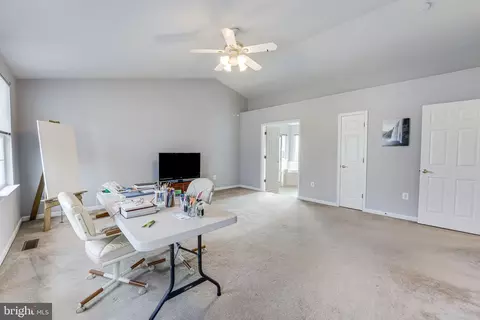 Living - 9185 Matthew Dr, Manassas Park, VA 20111 photo 8 of 8