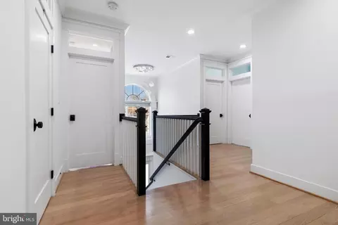 Entry Way - 108 Luxor St, Manassas Park, VA 20111 photo 2 of 2