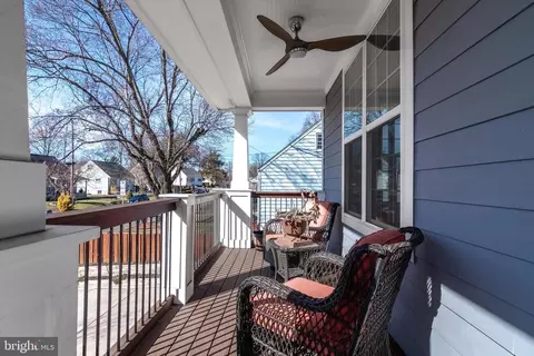 Exterior - 108 Luxor St, Manassas Park, VA 20111 photo 5 of 12