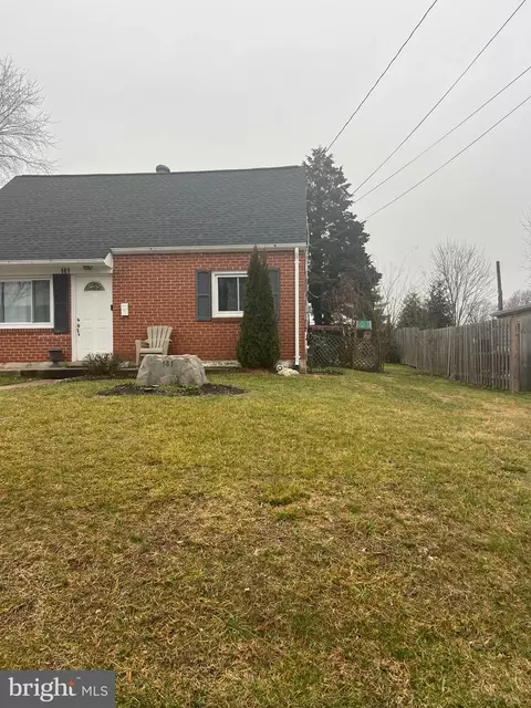 Exterior - 161 Colburn Dr, Manassas Park, VA 20111 photo 3 of 10