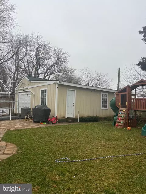 Exterior - 161 Colburn Dr, Manassas Park, VA 20111 photo 7 of 10