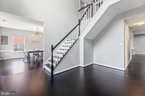 Entry Way - 102 Sheldon St, Manassas Park, VA 20111 photo 1 of 14