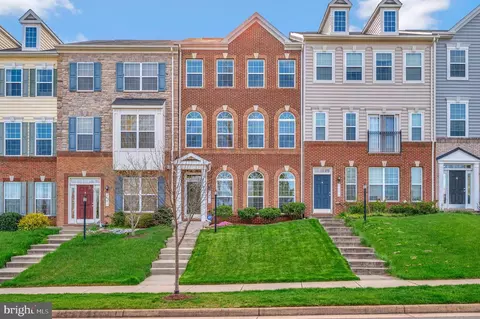 9037 Belo Gate Dr, Manassas Park, VA 20111