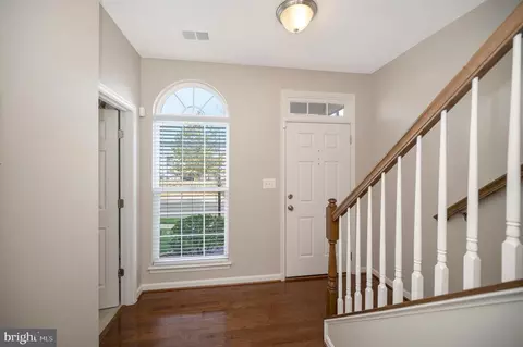 Entry Way - 9037 Belo Gate Dr, Manassas Park, VA 20111 photo 1 of 3
