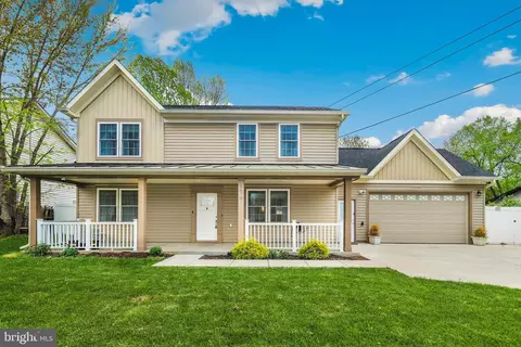 179 Martin Dr, Manassas Park, VA 20111