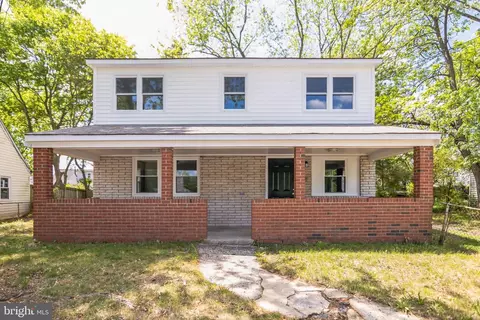 105 Jenkins Ct, Manassas Park, VA 20111