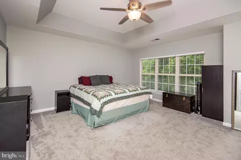 9335 Hedgeford St, Manassas Park, VA 20111 photo 12