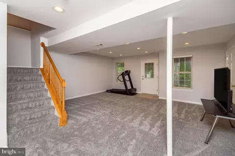 9335 Hedgeford St, Manassas Park, VA 20111 photo 20