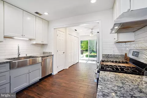 133 Forrest St, Manassas Park, VA 20111 photo 9