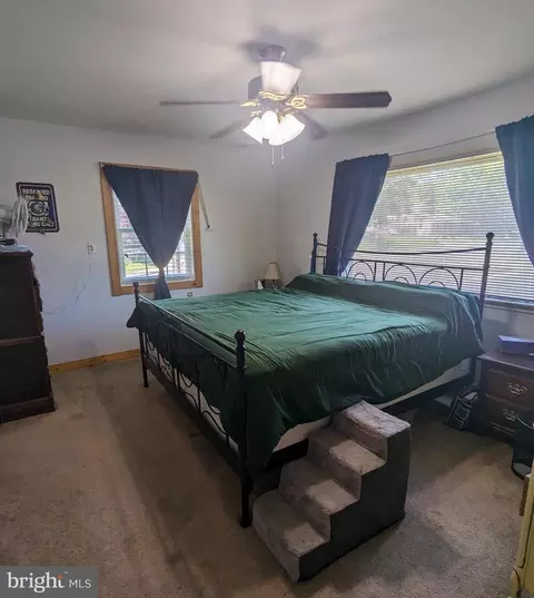 125 Colburn Dr, Manassas Park, VA 20111 photo 14
