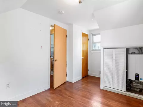 Bedroom - 112 Holden Dr, Manassas Park, VA 20111 photo 6 of 10
