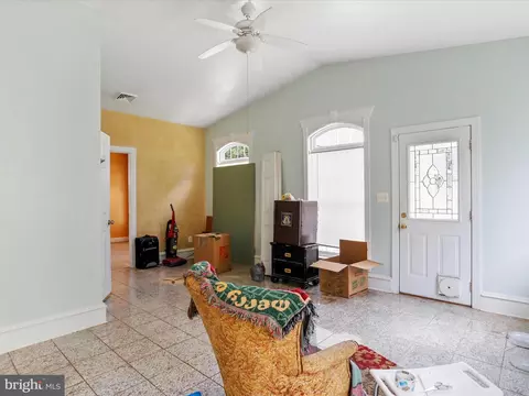 Living - 112 Holden Dr, Manassas Park, VA 20111 photo 9 of 9