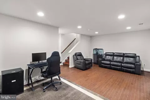 9035 Christopher Ln, Manassas Park, VA 20111 photo 34